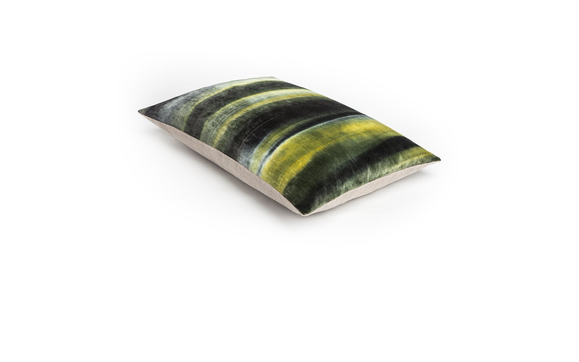 Mrs.Me Cushion Gradient Moss Ink 1920x1200 Small